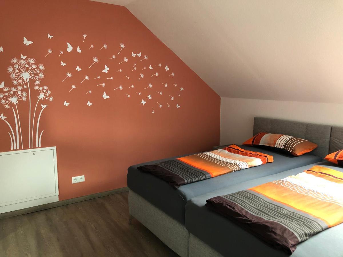 Ferienwohnung Im Wonnegau Riesling-Suite Florsheim-Dalsheim Exteriör bild
